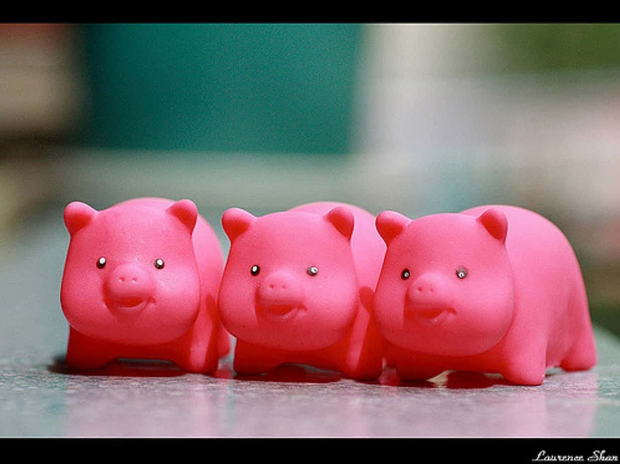 three little pigs plastic toys