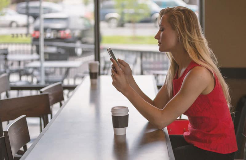 Guerrilla user testing in a cafe