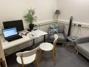 Usability Testing facilitation room set up